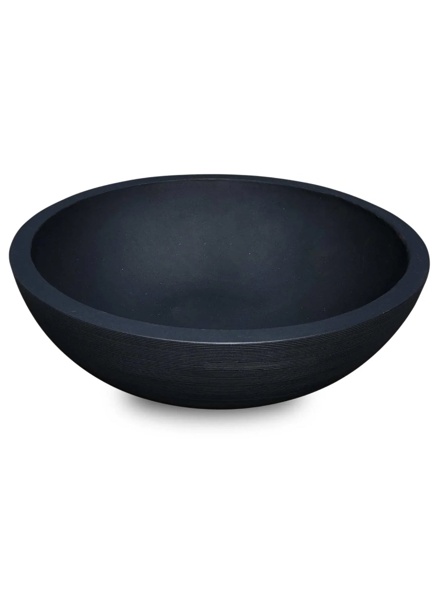 a aerial view into the linea japi plant bowl reflecting the large planting area and the double walls.