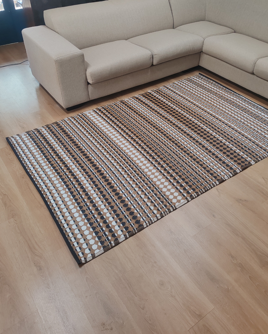 Medium Savannah Outdoor Reversible Mat - Lightweight, Double Woven, Water Resistance