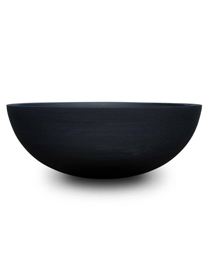 side view of the extra large linea Japi plant bowl showing the beautiful embossed vertical lines. 