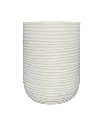 modern offwhite lagoon planters in the Japi range. Stunning wavy line details