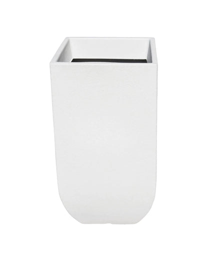 top angled view of the Japi verticale square planter showing the inside rim, white.